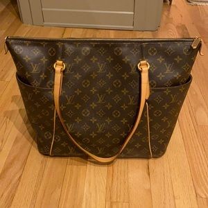 Louis Vuitton Monogram Canvas Totally GM Bag